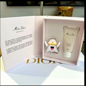 NWT Miss Dior gift set in magnetic box